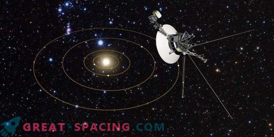 Hubble'i kaardistatud tähtedevaheline ökoloogia Voyageri sondide jälgimiseks