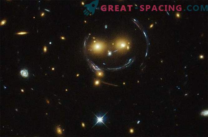 Hubble avastas ruumi emotikoni sügavas ruumis
