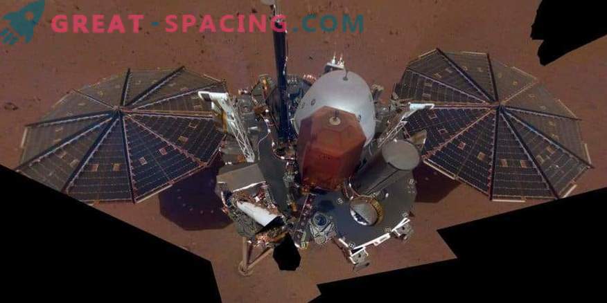 Esimene enese InSighti Marsi maandumisplatvormist