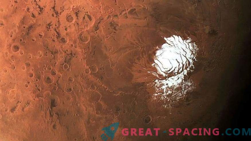 Elu Marsil: kas välismaalaste mikroobid jäävad soolajärvedesse ellu?