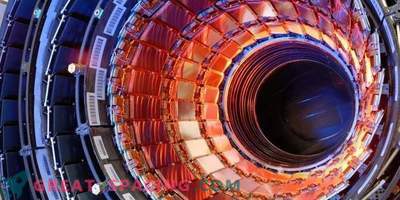 Veliki hadronski trkalnik lahko prodre v drugo dimenzijo