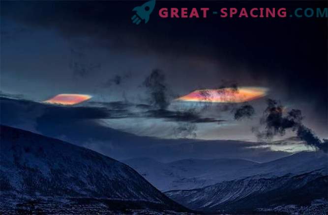 Psühhedeelsed stratosfääri pilved paistavad üle Arktilise ringi