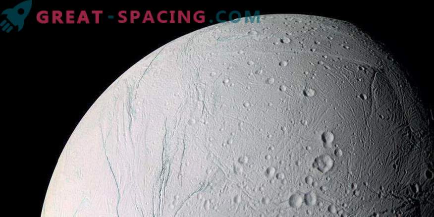 Saturni satelliit Enceladus võiks üle minna