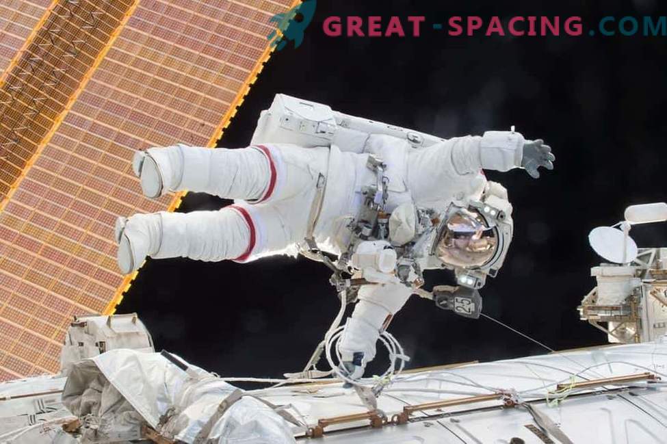 Spectacular spacewalk kosmosejaamas: foto