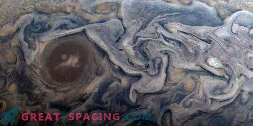 Jupiteri hämmastavad marmorpilved