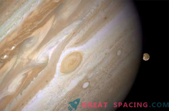 Vaata Jupiteri teistest positsioonidest