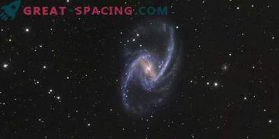 Tähtkuju ja gaasivood galaktikas NGC 1365