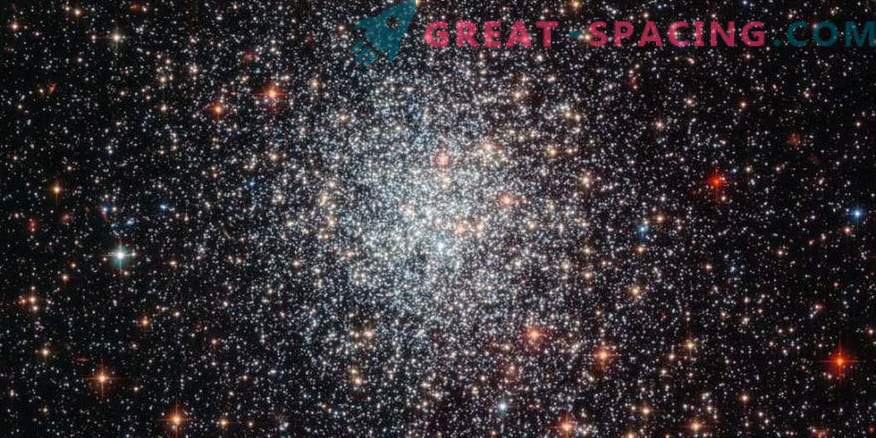 Vana tähtede klastrid võivad toota supermassiivseid tähti.