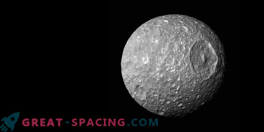 Moon Mimas - Saturni 
