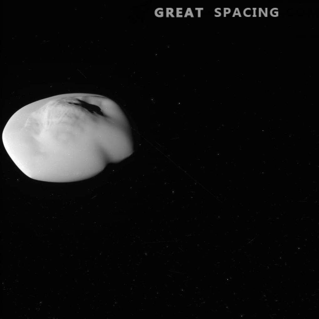 Lähemalt Saturni satelliit-Atlasist