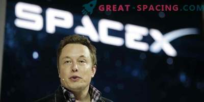 Ilon Musk avab oma auto kosmosesse