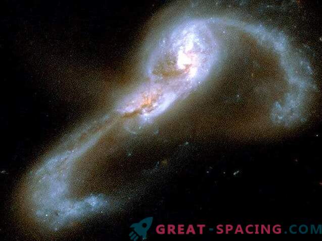 Mis on kõige heledamate galaktikate jõud?