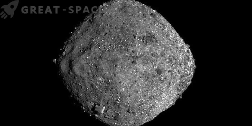 Ryugu asteroidne kivine pind Jaapani roverite ülevaates